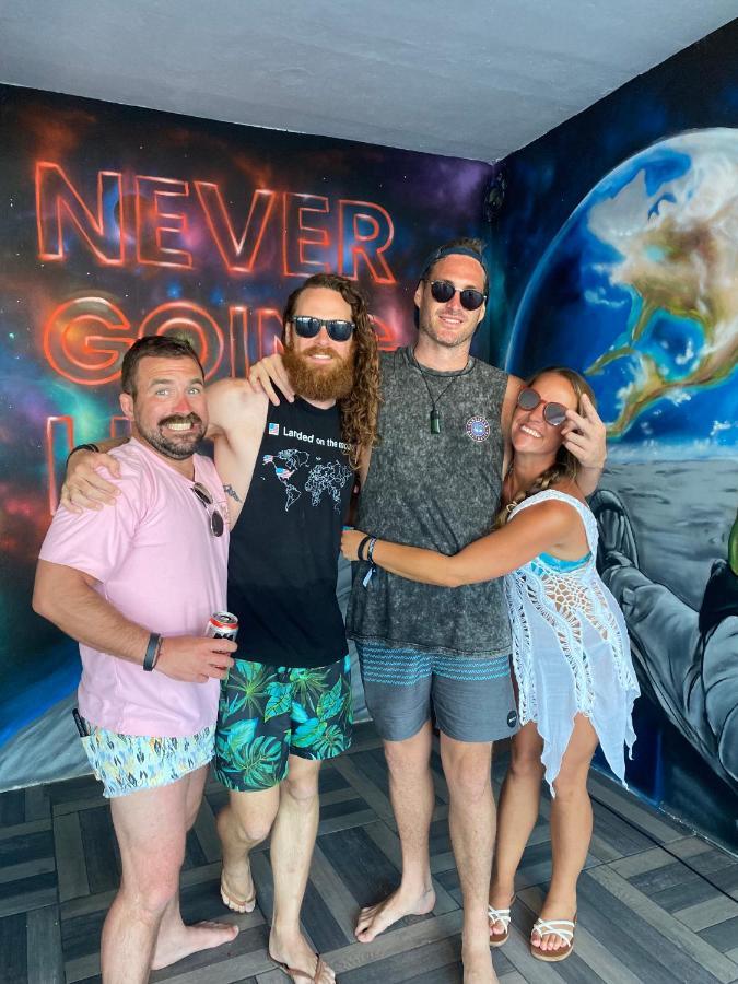 بلايا ديل كارمن Why Not Rooftop Party Hostel المظهر الخارجي الصورة