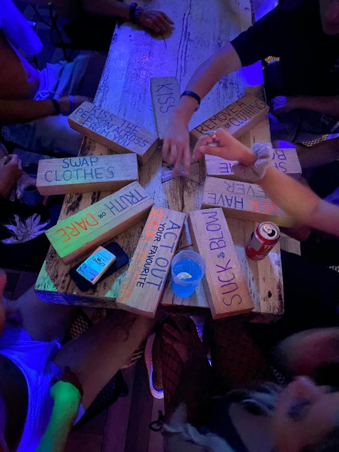 بلايا ديل كارمن Why Not Rooftop Party Hostel المظهر الخارجي الصورة