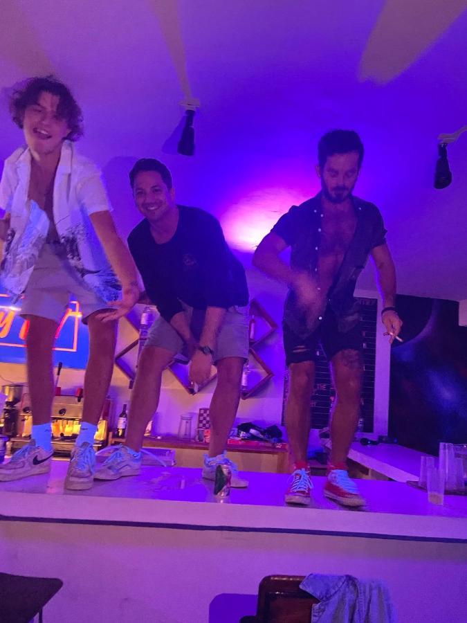 بلايا ديل كارمن Why Not Rooftop Party Hostel المظهر الخارجي الصورة